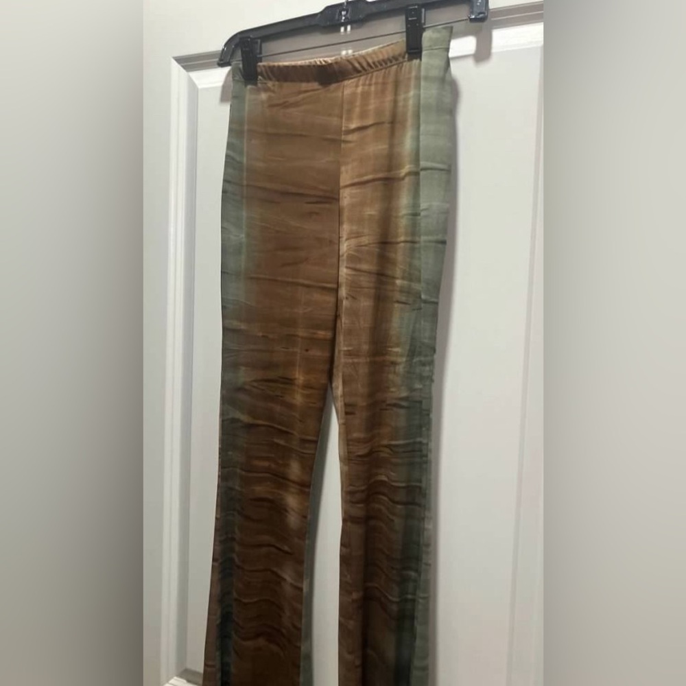 Fashion nova pant set.  Size-S.  Color- tye dye